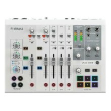 yamaha-ag08-white-podcastovy-mixpult